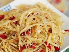 川椒土豆丝-辣不二地道川菜(汉水路店)