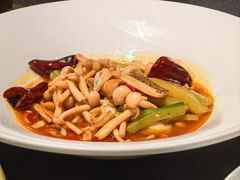 -鲁采LU STYLE(新天地店)