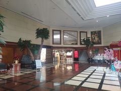 -汇泉王朝大饭店