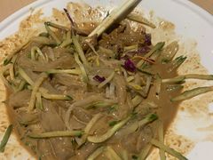 -关东小磨东北菜(上海长风大悦城店)