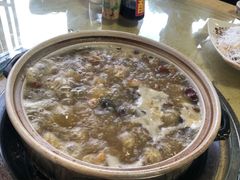 -东巴谷野生菌火锅餐厅