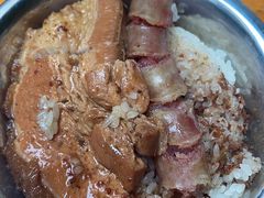 扣肉糯米饭加肠-梁阿婆廿年老牌扣肉糯米饭
