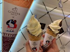 大白兔双色冰淇淋-GODIVA(国际金融中心店)