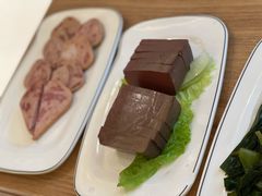 -三人行骨头王火锅(长寿店)
