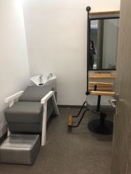 -海豚湾高端月子会所(黄浦店)