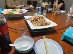 -老码头黑皮肘子锅包肉(赣水路店)