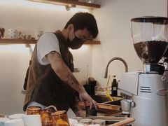 -Line 咖啡(石厦花园店)