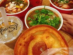 生烫鲜牛肉粉-江三王记牛杂馆(总店)