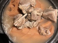-彩蝶谷美食廊·粤式经典南番顺·铁板烧烤泰风味(广州长隆酒店)