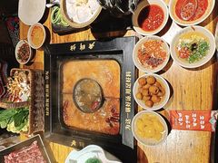 -老牌坊云南鱼豆花火锅(爱建店)