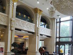 -碧中海汤泉汗蒸酒店