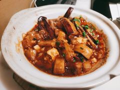 咸鱼鸡粒茄子煲-港丽餐厅