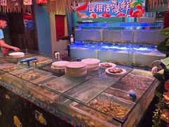 -领鲜活海鲜榴莲自助火锅(东门店)