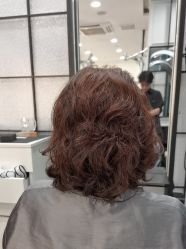 -丁和李朴美发沙龙