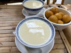-周大娘牛乳(旧寨古村总店)