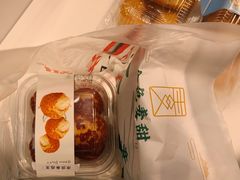 -金色麦甜糕点(面包.蛋糕.华苑店)