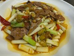 -万重锦·人文川菜馆(骡马市店)