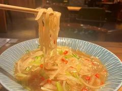 -麻辣总动员·川派海鲜·现炒浇头面·自贡菜(五彩城店)