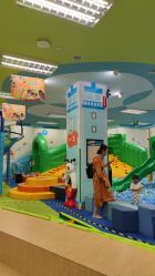 -莫莉幻想儿童乐园(武汉经开永旺店)