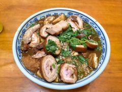 精品大肠卤煮-门框胡同百年卤煮(前门店)