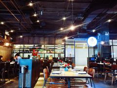 -Carbon莫卡哆·意大利复古集市餐厅(杭州大厦店)