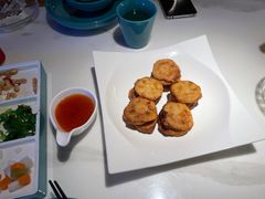 -荷塘秋月·本帮江浙菜(国权路店)