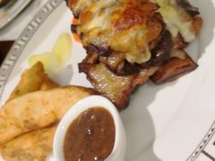 肩胛大块黑椒牛排-92°C俄式厨房(中央大街店)