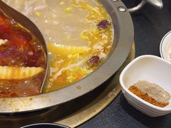 -沸炉重庆老火锅(军事博物馆店)