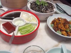 -小吊梨汤·北京菜·烤鸭(双井乐成中心店)