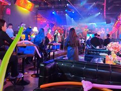 -喜鹊音乐酒馆(西街店)