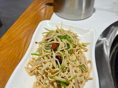 -玺炖·中国铁锅炖(虹桥天街店)