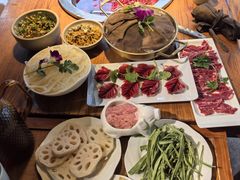 -城墙拐拐火锅(三峡广场黑金冠店)
