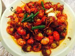 -巴厘龙虾·榜首油焖大虾(音乐学院·沿江酒馆店)