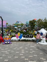 -季高兔窝窝亲子园(上海薰衣草公园店)