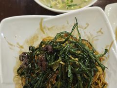 开洋葱油拌面-东泰祥生煎馆(陕西南路店)