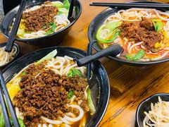 辣肉酱-丽虹云南过桥米线(兴工街店)