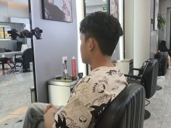 -丝语萱形象