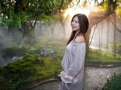 -Chom Cafe and Restaurant