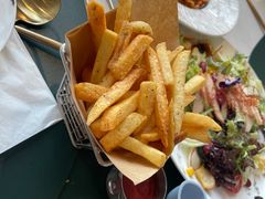-ins森林童话餐厅coffee&bistro
