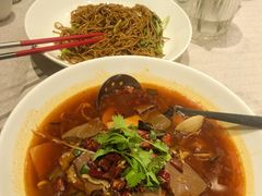 -品悦酒店(三林古镇店)