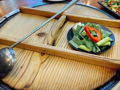 -曹丞相·地锅鸡·地锅鱼(武林店)