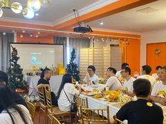 -玩坞轰趴馆·户外团建聚会主题生日派对馆(世豪广场店)