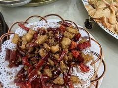 -天天向上素食餐厅(五台山店)