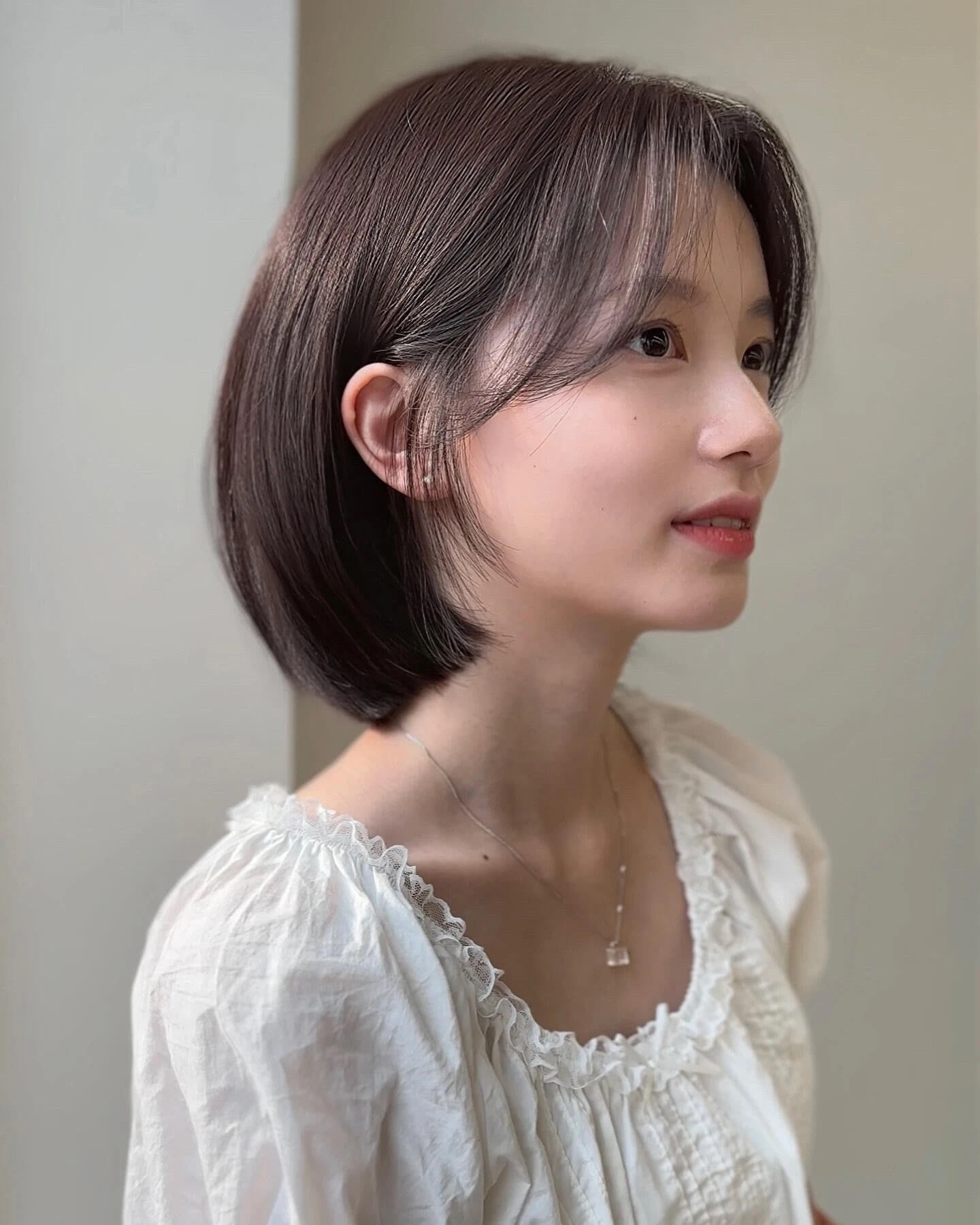 绝美的短发配上好看的发色