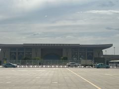 -霍尔果斯国门景区
