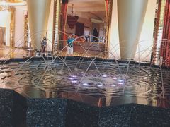 -迪拜帆船酒店海底餐厅