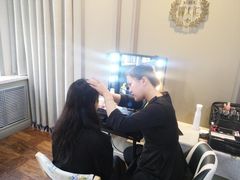 -维纳斯化妆摄影学校