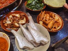 -四小区火锅·巷子里的重庆火锅(花照壁店)