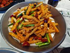 -巴厘龙虾·榜首油焖大虾(音乐学院·沿江酒馆店)
