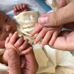 -盈月阁母婴护理中心·月子中心·月嫂育儿嫂